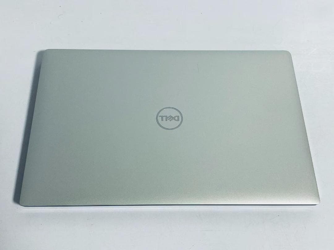 Z28 DELLノート 15.6型 i9-9880H/SSD512GB/8GB