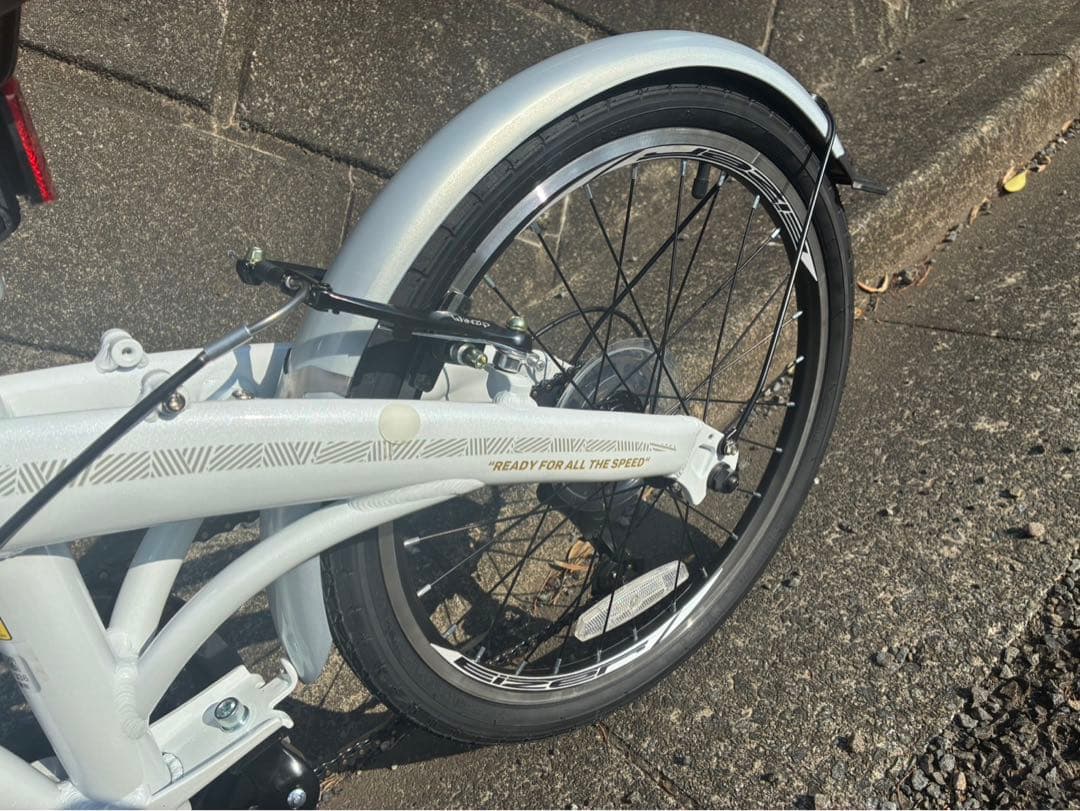 本日限定値引きです試乗のみ超軽量 折り畳み式自転車 EIZER LUFURE3