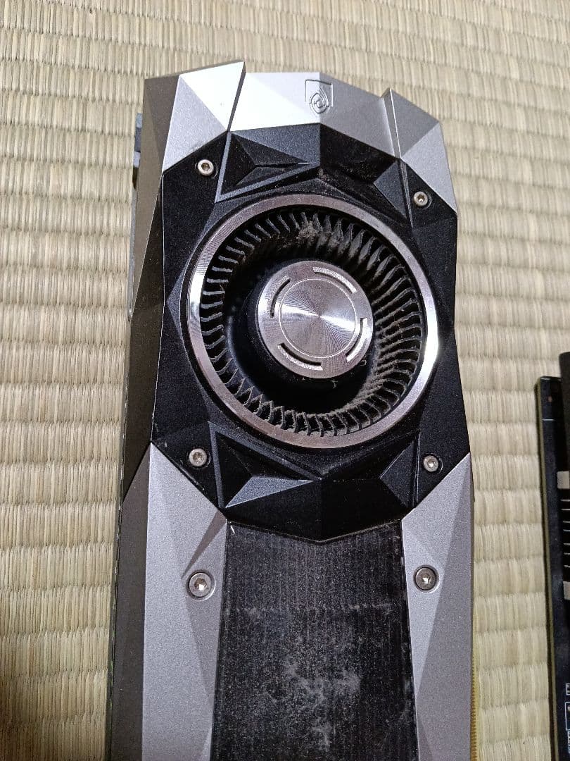 ZOTAC GTX1650とGTX 1080 Foudes Edition
