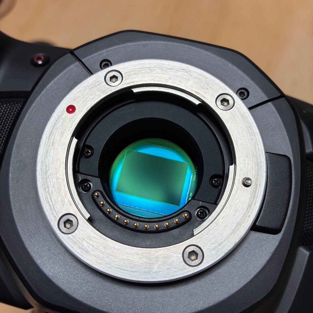BMPCC4K + bones speed booster +ケージ