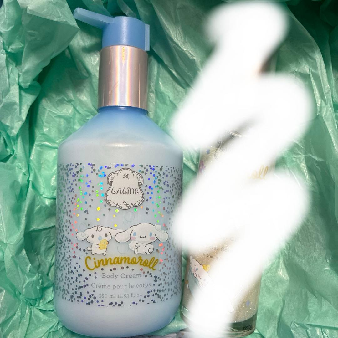 LALINE シナモロール　ボディクリームB 350ml