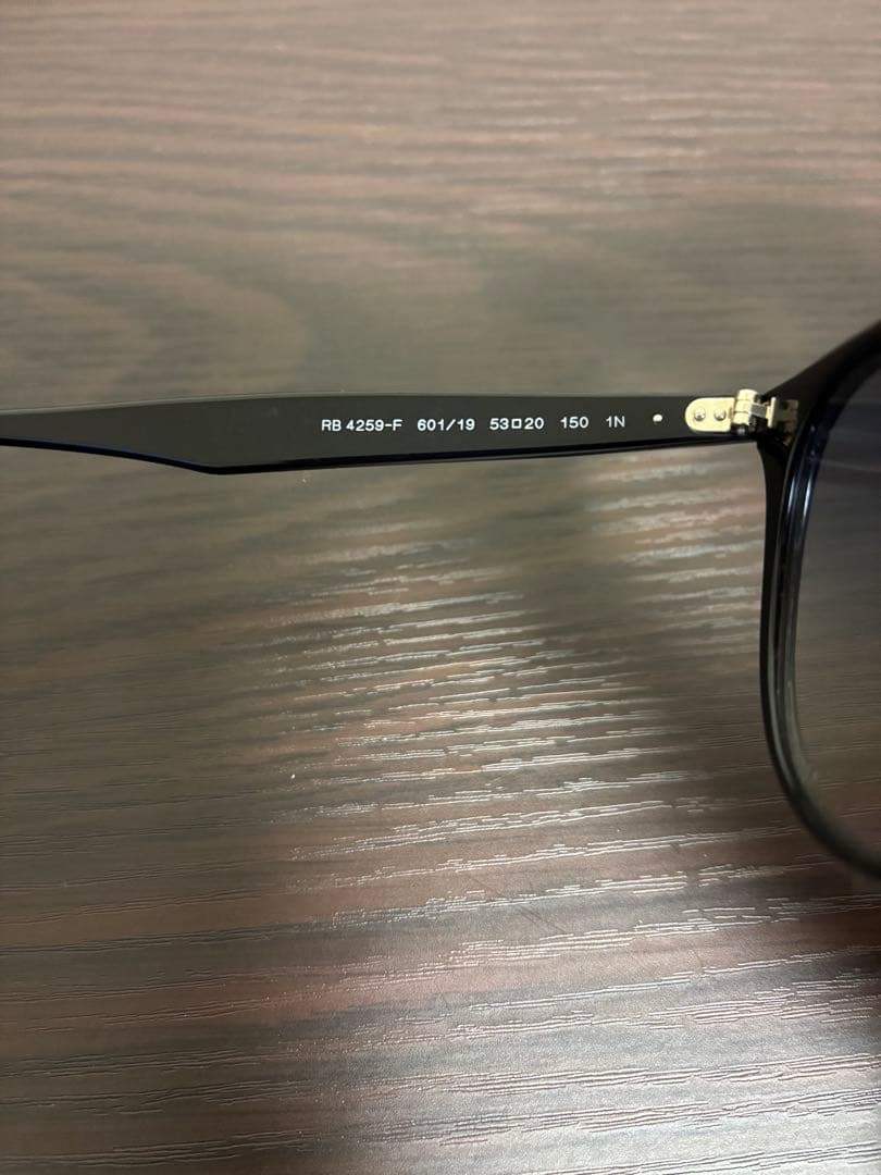 レイバン　サングラス　Ray-Ban RB 4259-F