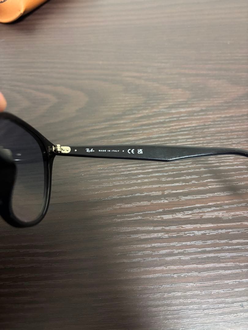 レイバン　サングラス　Ray-Ban RB 4259-F