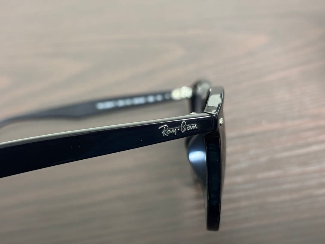 レイバン　サングラス　Ray-Ban RB 4259-F