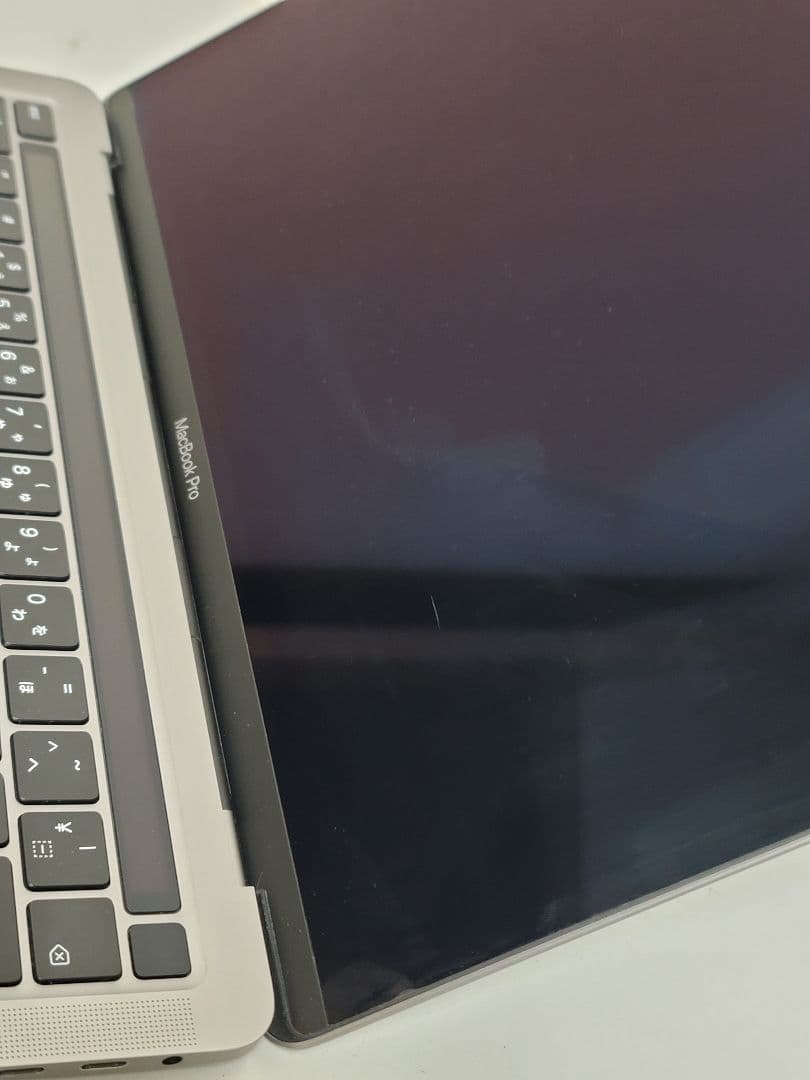 上位モデル　MacBook Pro 2020 13インチ 16GB/512GB