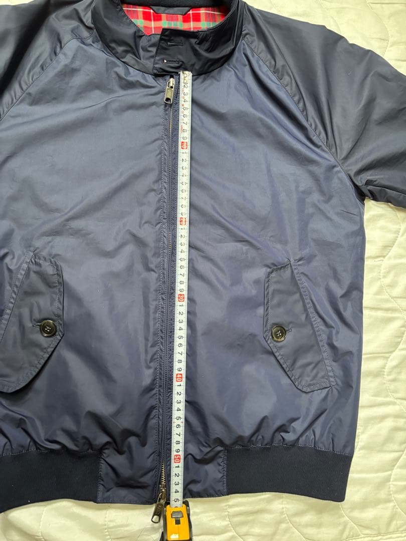 美品 バラクータG9 サイズ40(L) ネイビー紺色 表面生地ポリエステル