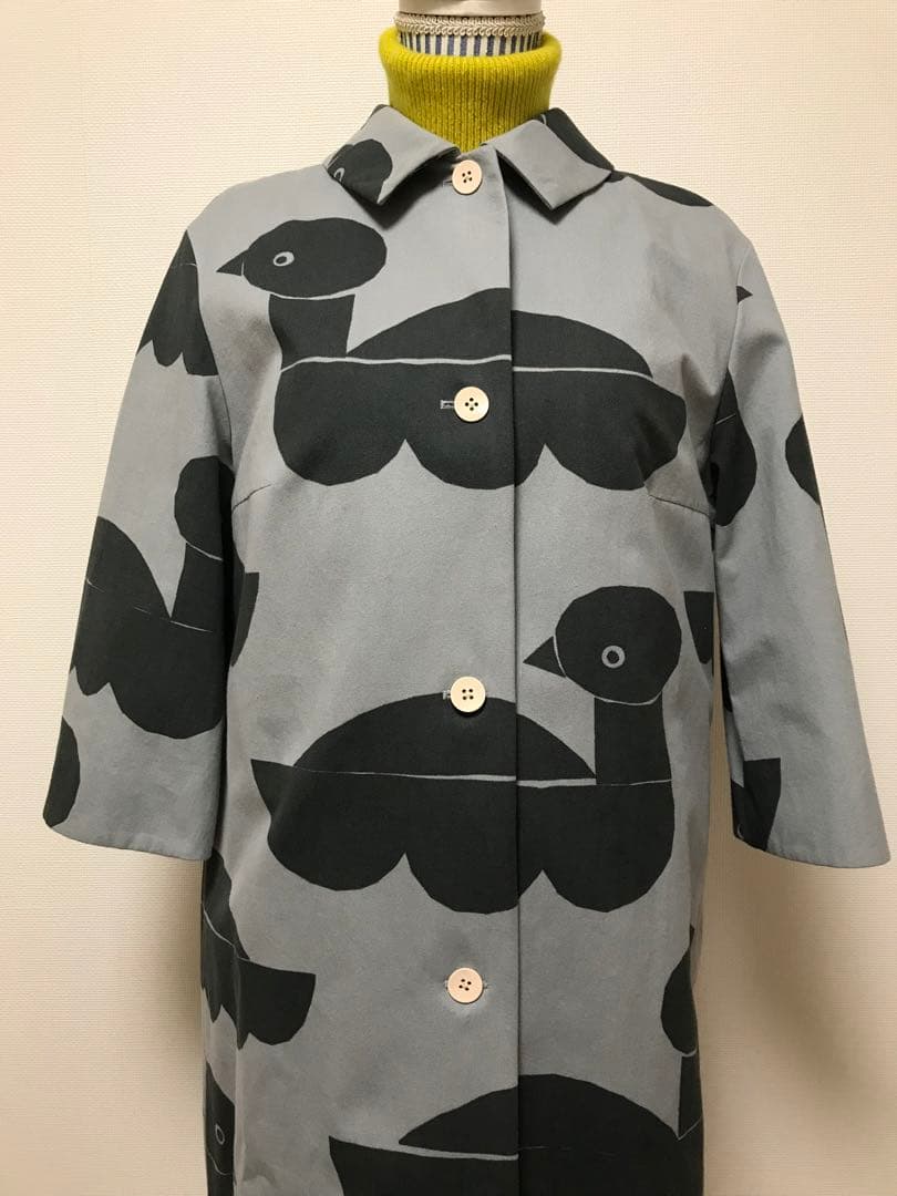 新品　ミナペルホネン　スプリングコート　sea birds 36 グレー