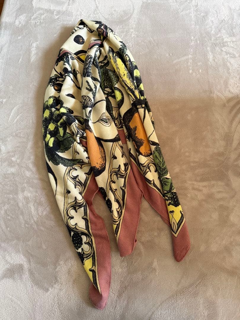 完売品！新品！マニプリ manipuri ウールシルクストール　フルーツ　大判