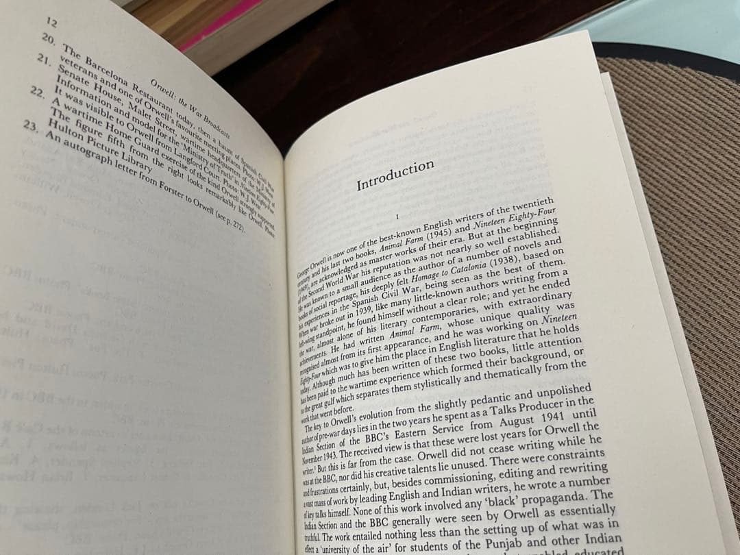 洋書 ORWELL THE WAR BROADCASTS