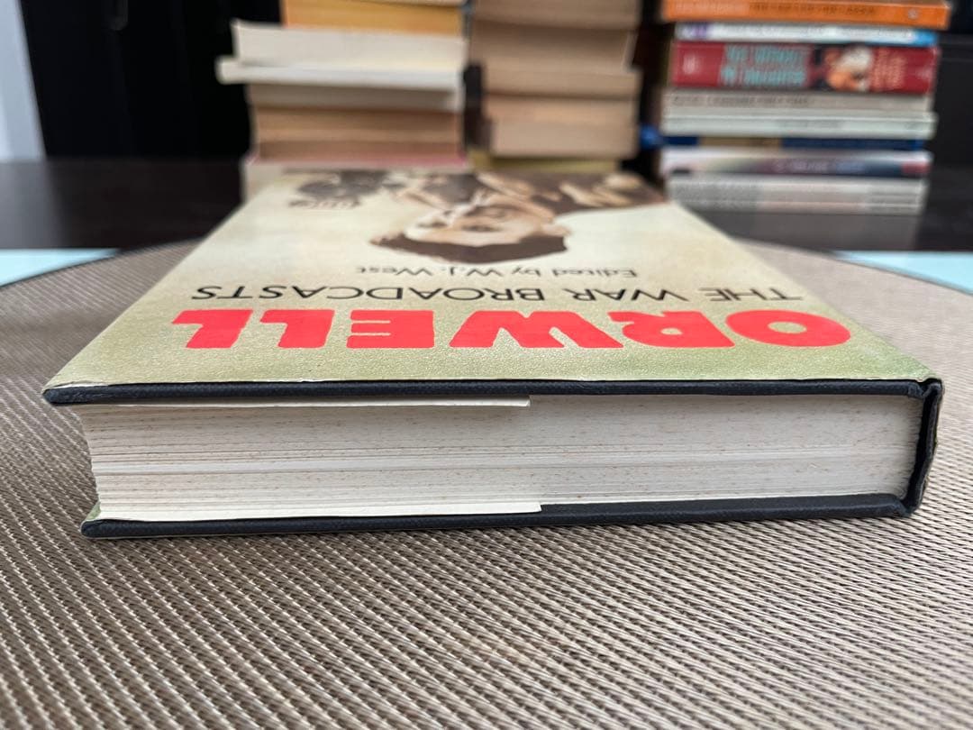 洋書 ORWELL THE WAR BROADCASTS