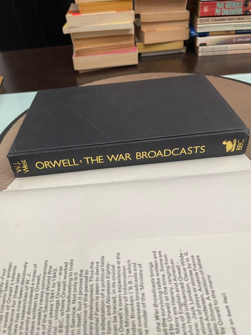 洋書 ORWELL THE WAR BROADCASTS
