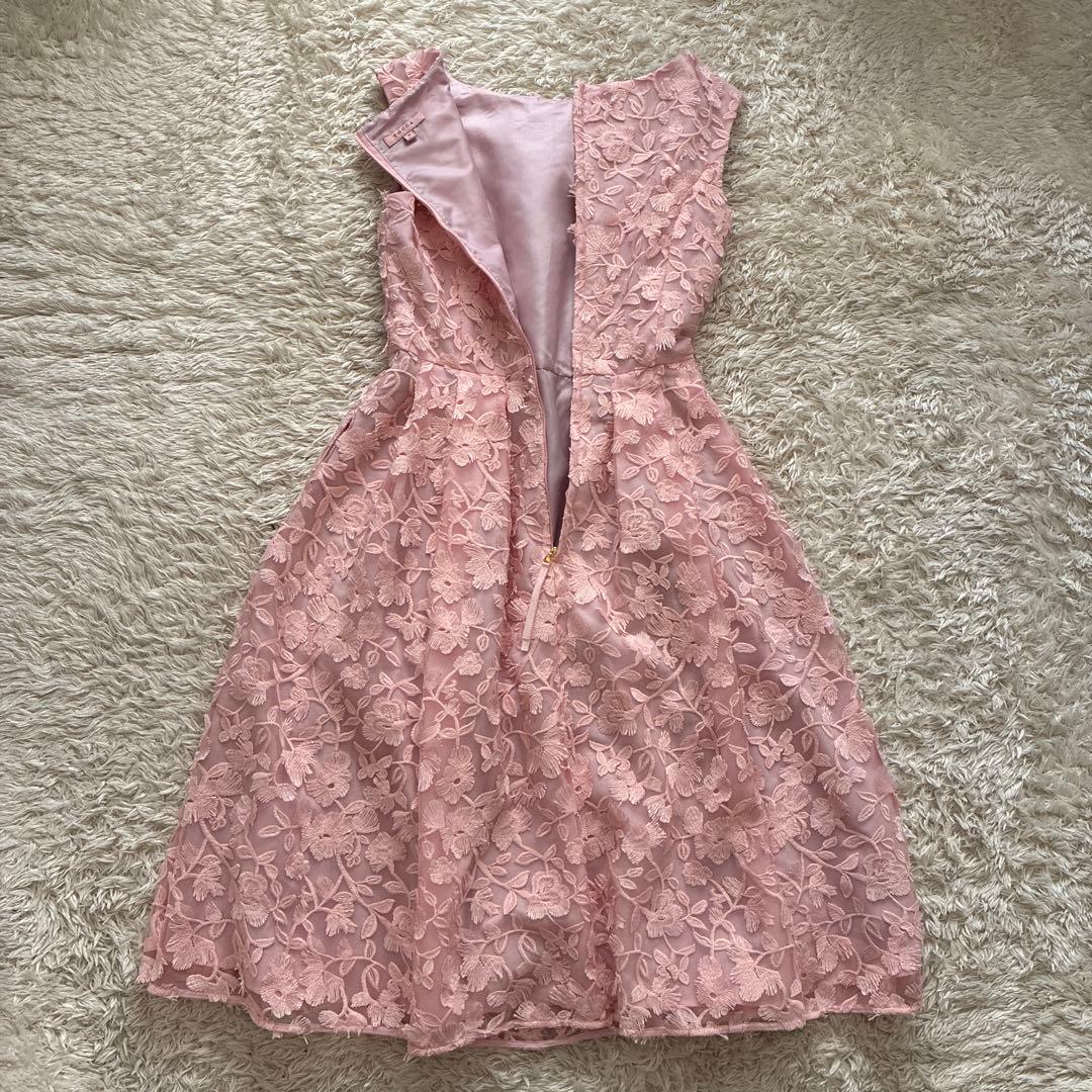【極美品】2025 トッカ SLEEPING ROSE ドレス ピンク 刺繍