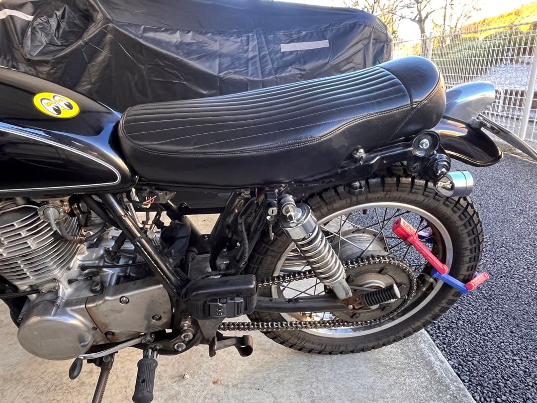 MOTOR ROCK SR400/500用 ベーツタイプ TTシート