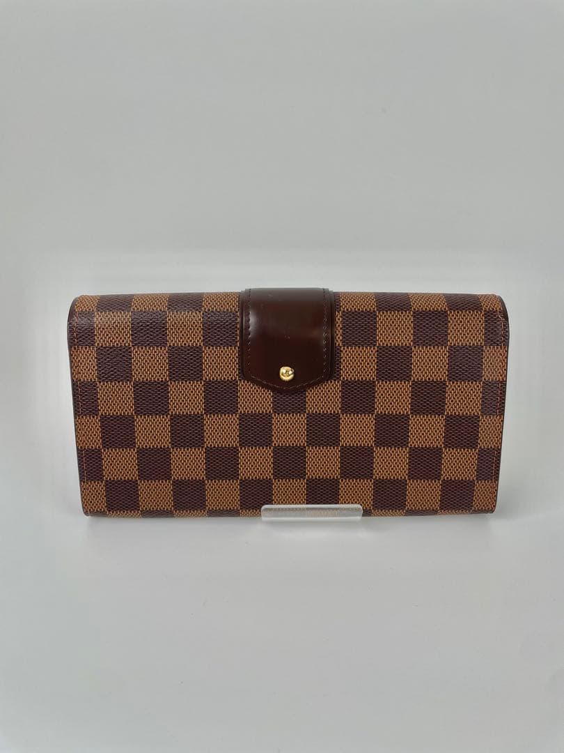 LOUIS VUITTON(ルイヴィトン) ポルトフォイユシスティナ