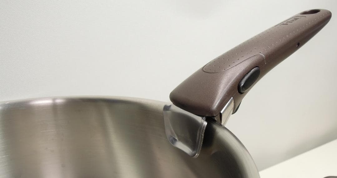 ◆10点セット◆タッパーウェア◆コンパクトクック＋T-Fal◆取っ手のとれる鍋◆