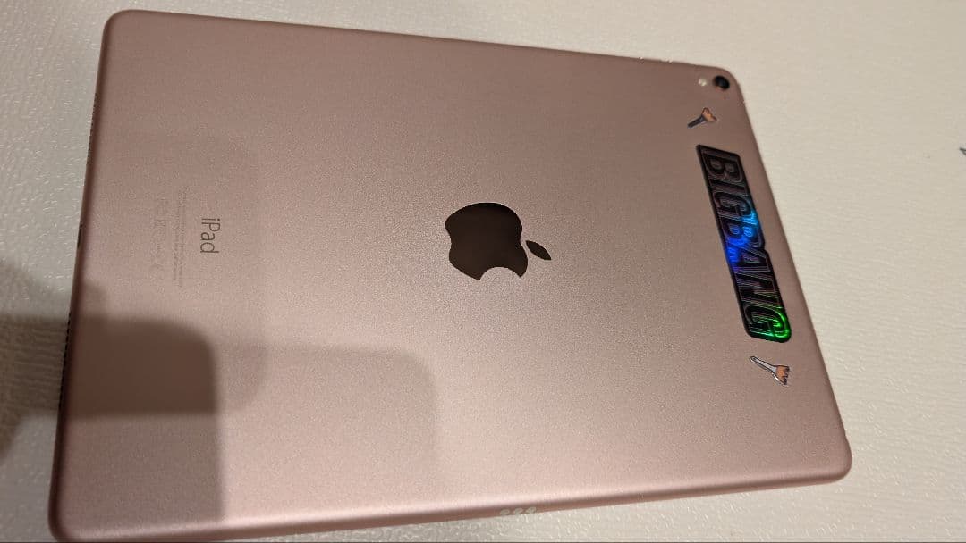 iPad Pro 9.7インチ ローズゴールド カバー付き