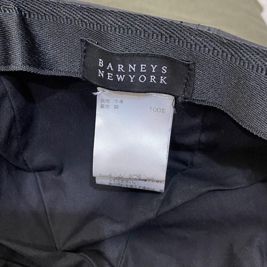 BARNEYS NEWYORK レザーキャップ