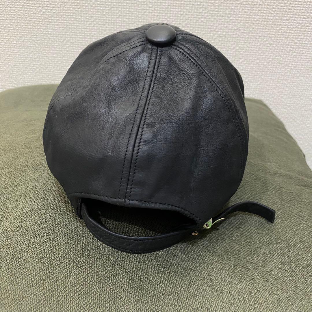 BARNEYS NEWYORK レザーキャップ
