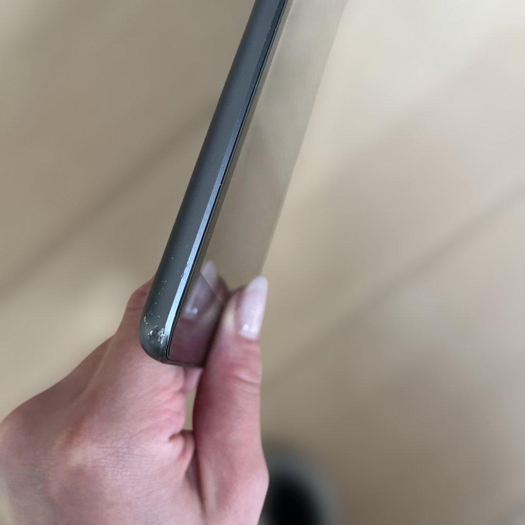 iPad 7世代 SIMフリー セルラーモデル