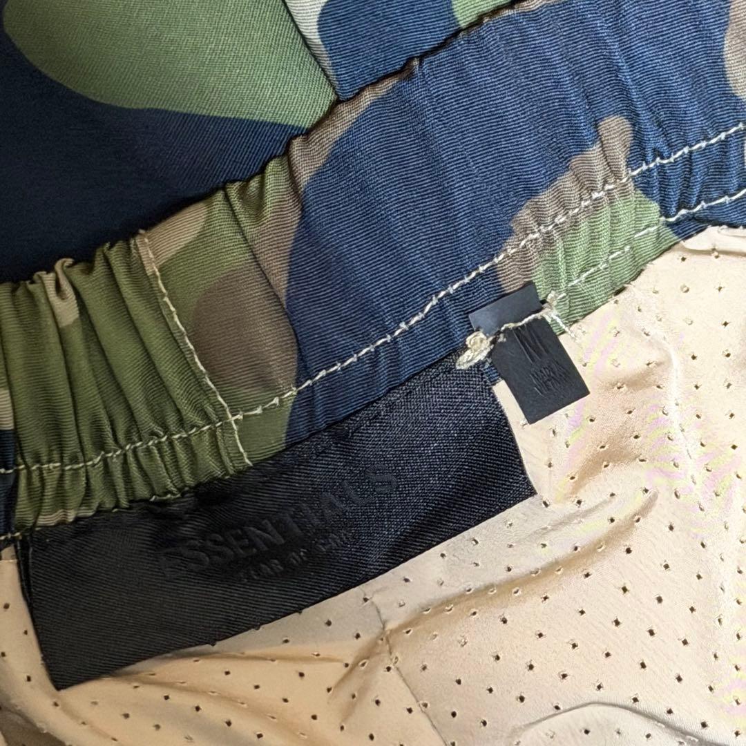 パンツ Fear of God Essentials Nylon Pants M