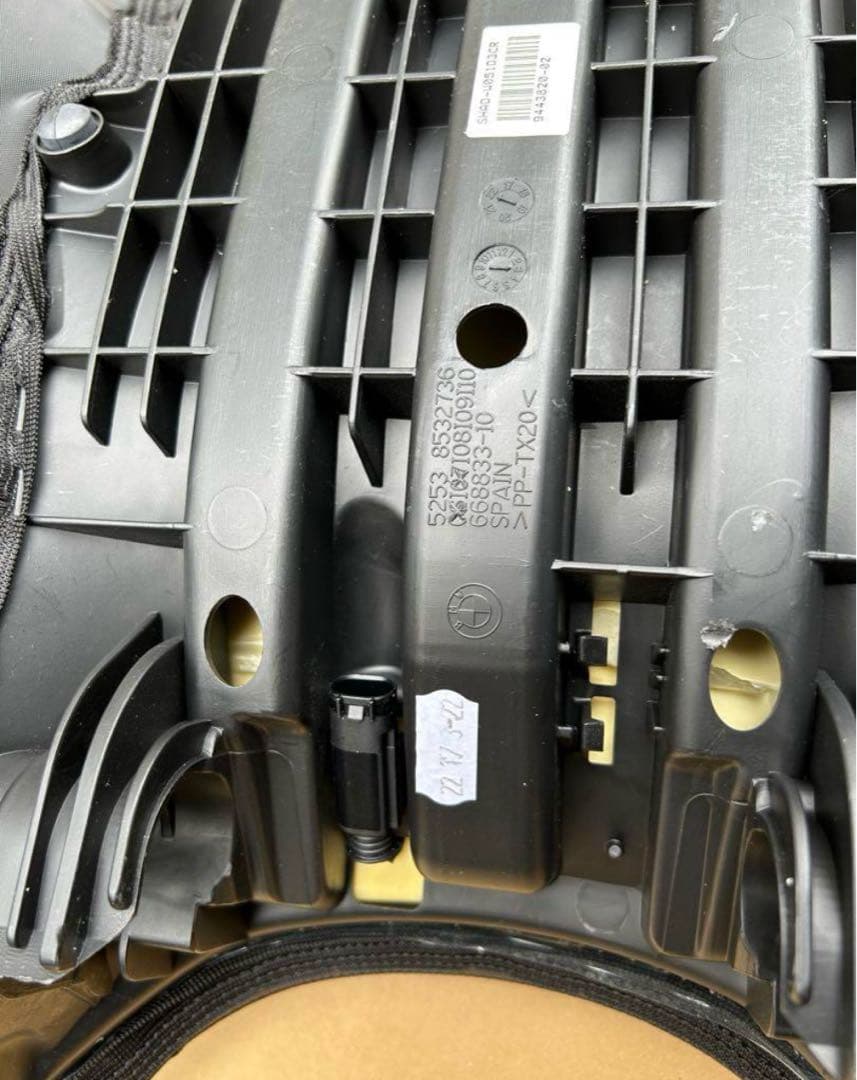  R1250 GS adventure シート（ヒーター付き）