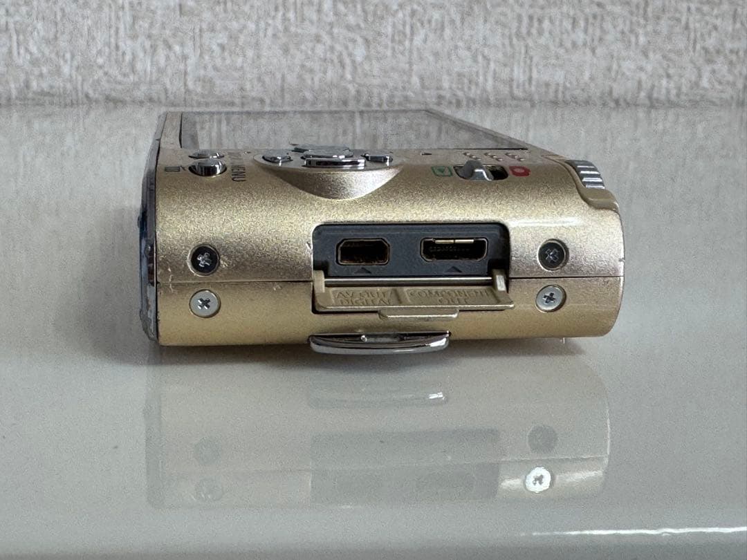 Panasonic LUMIX DMC-FX60 ゴールド
