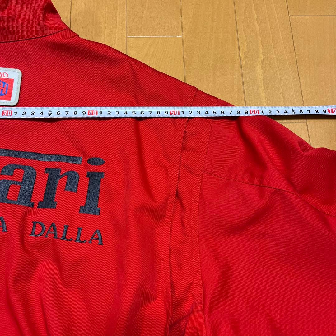 F1ブルゾンFerrari 赤
