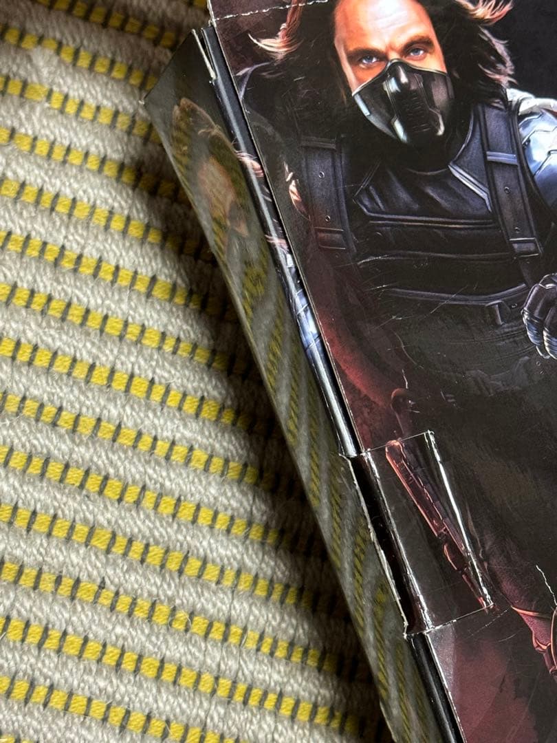 MARVEL LEGENDS WINTER SOLDIER フィギュア