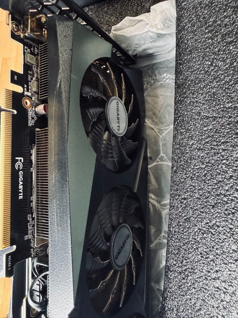 グラフィックボード・グラボ・ビデオカード GIGABYTE GeForce RTX 3060 GAMING OC 12G