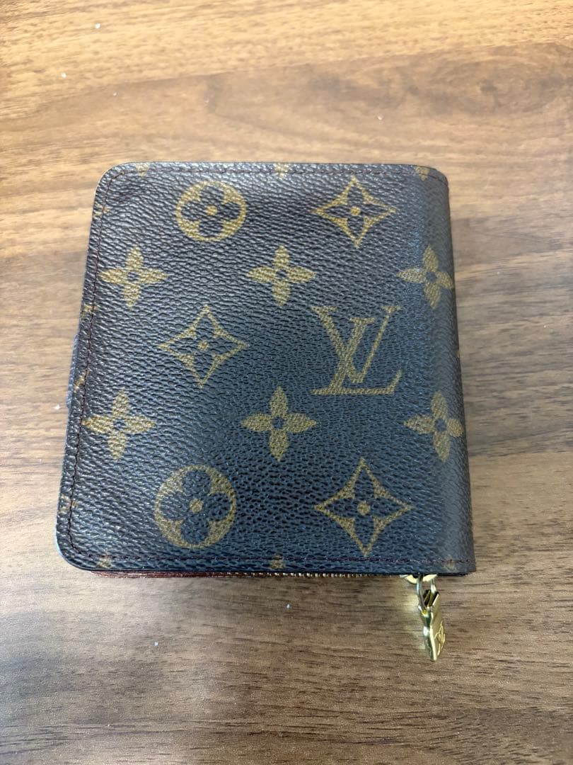 Louis Vuitton ルイヴィトン モノグラム コンパクトジップ