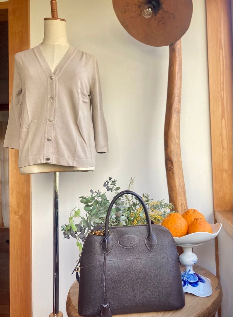 HERMES セリエボタン 7分袖 カーディガン 替えボタン付き　クリーニング済
