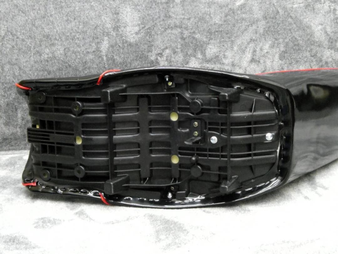 ＸＪＲ４００Ｒ　後期　黒赤　エナ６０ｃｍ　三段シート/完成品 補強入り
