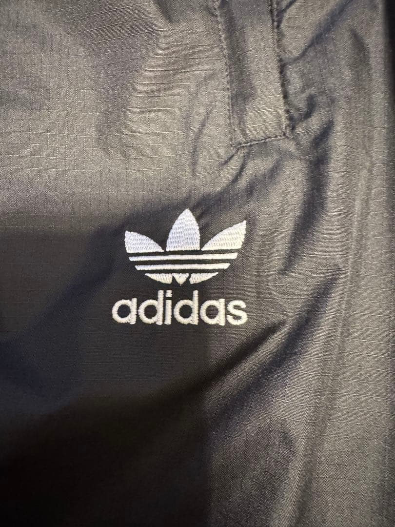 adidas アディダス トラックパンツ ウーブンパンツ 黒 赤 青
