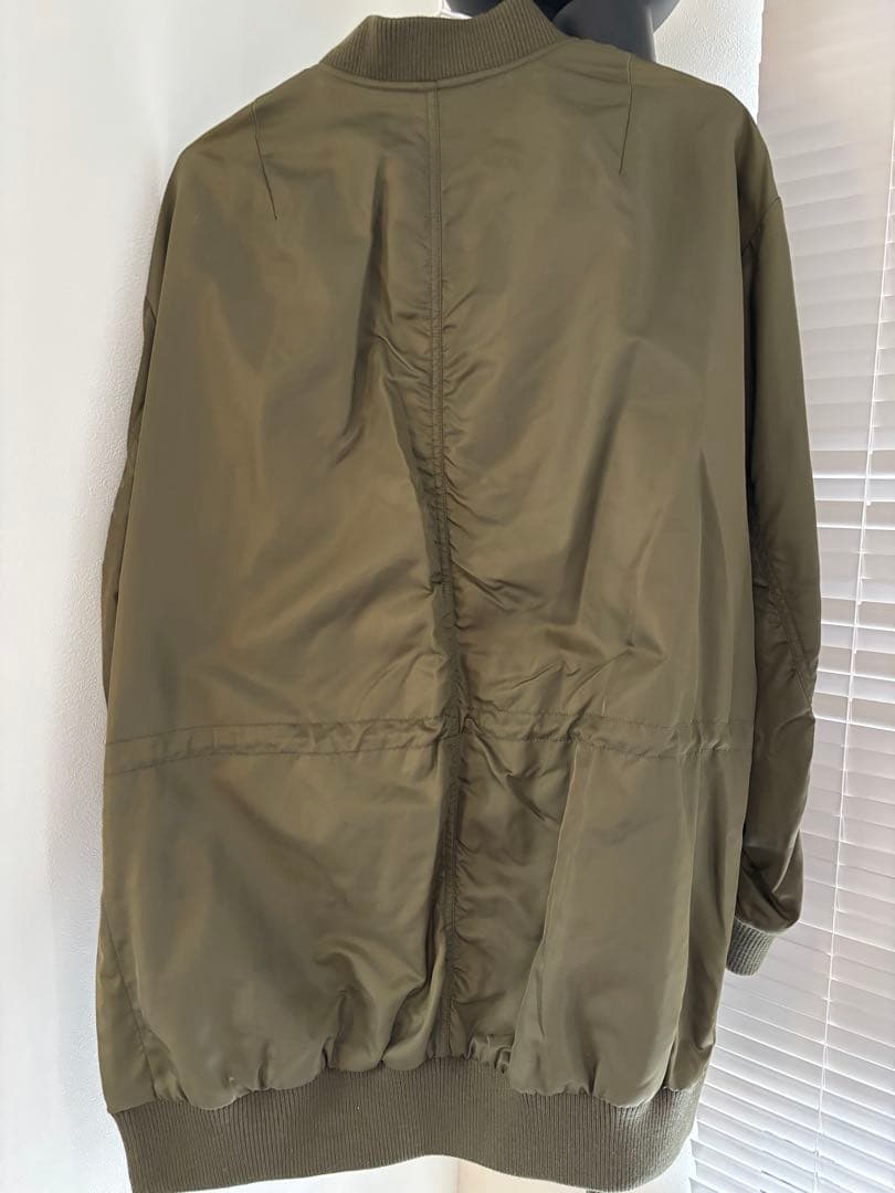army yves salomon ジャケット