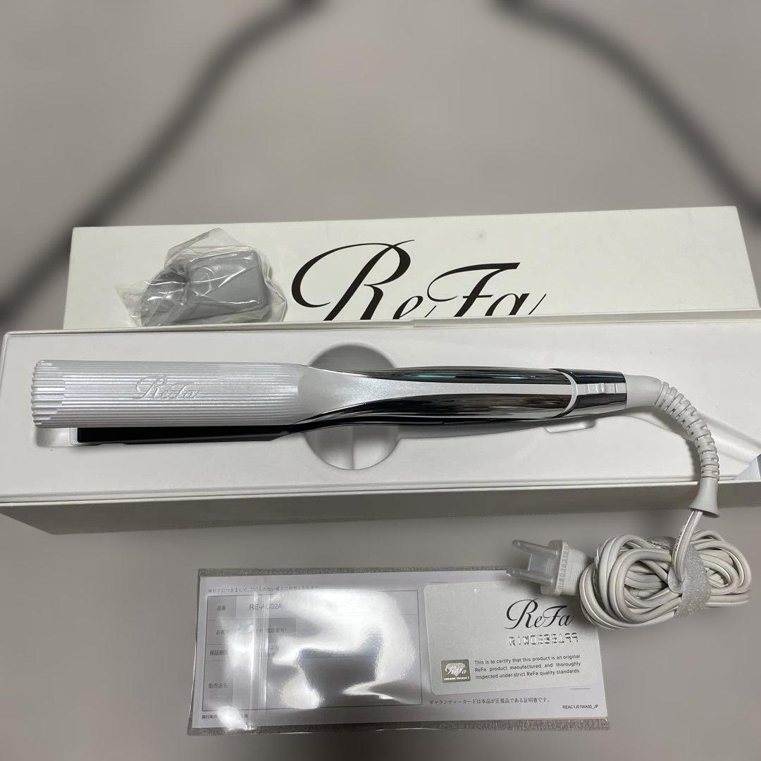 【極美品・箱付】ReFa ストレートアイロン RE-AC02A 正規品