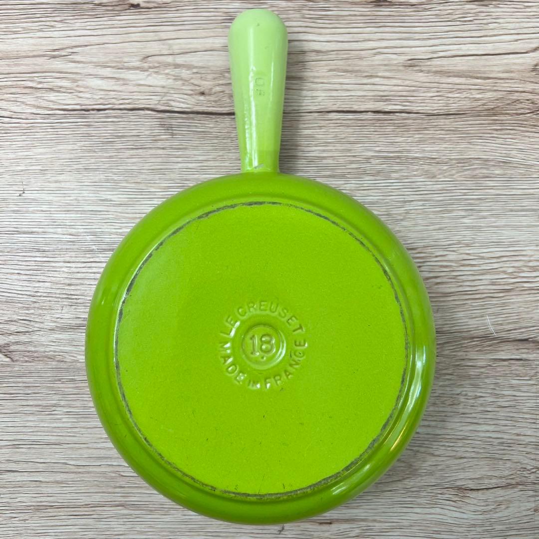 LE CREUSET ソースパン 18cm ミニオーバル ココット C239