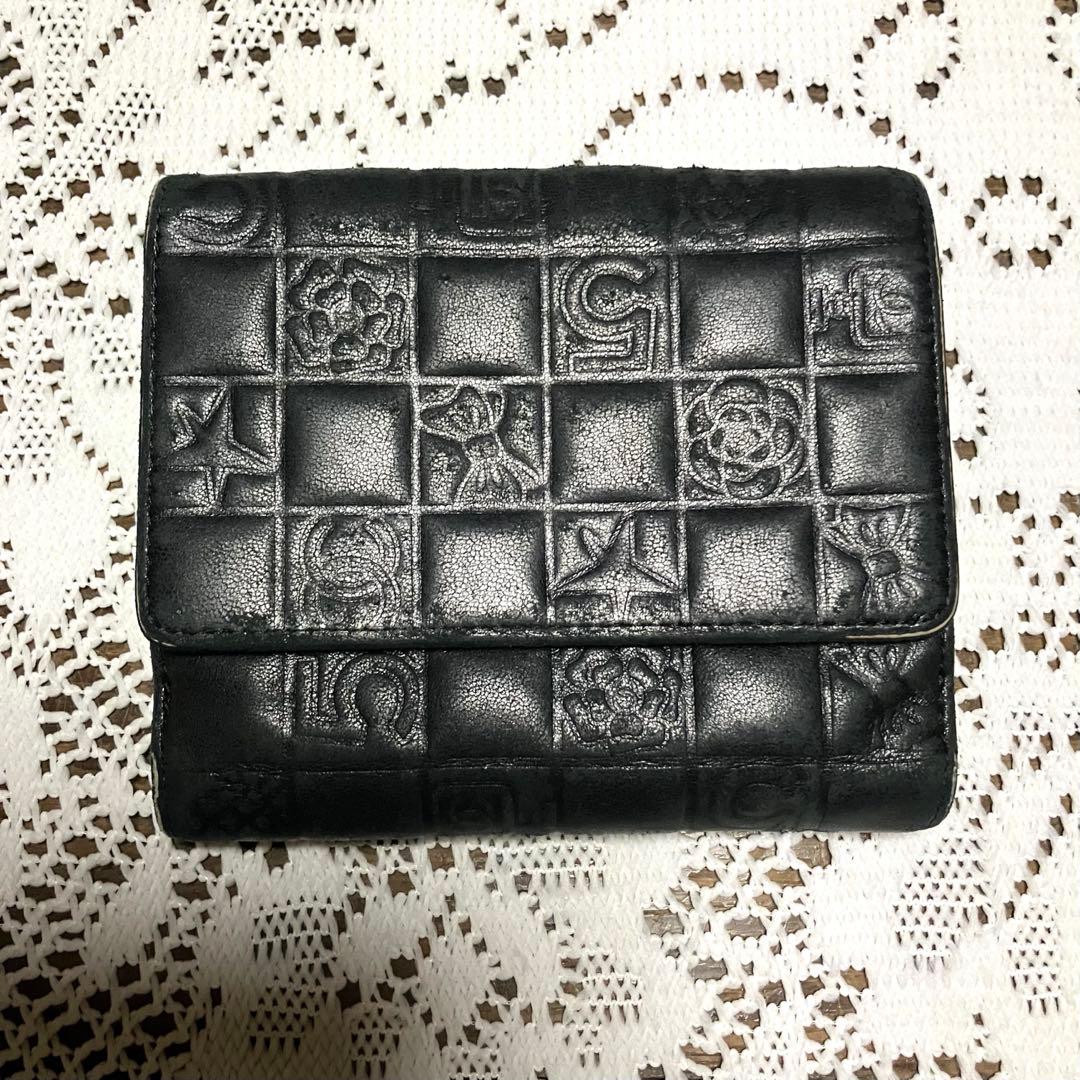 お値引‼︎正規品】CHANEL アイコン ブラック ラムスキンレザー 二つ折り財布