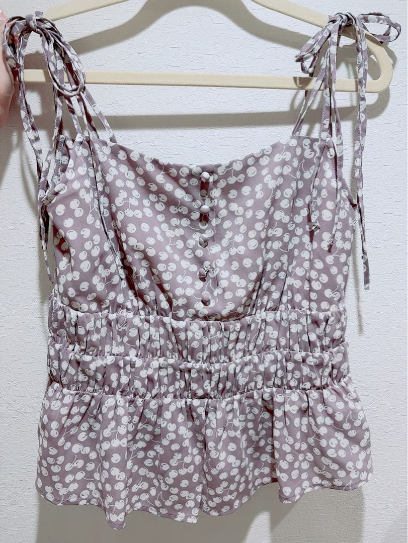 最安値 Cherry Pattern Strap Top Sサイズ