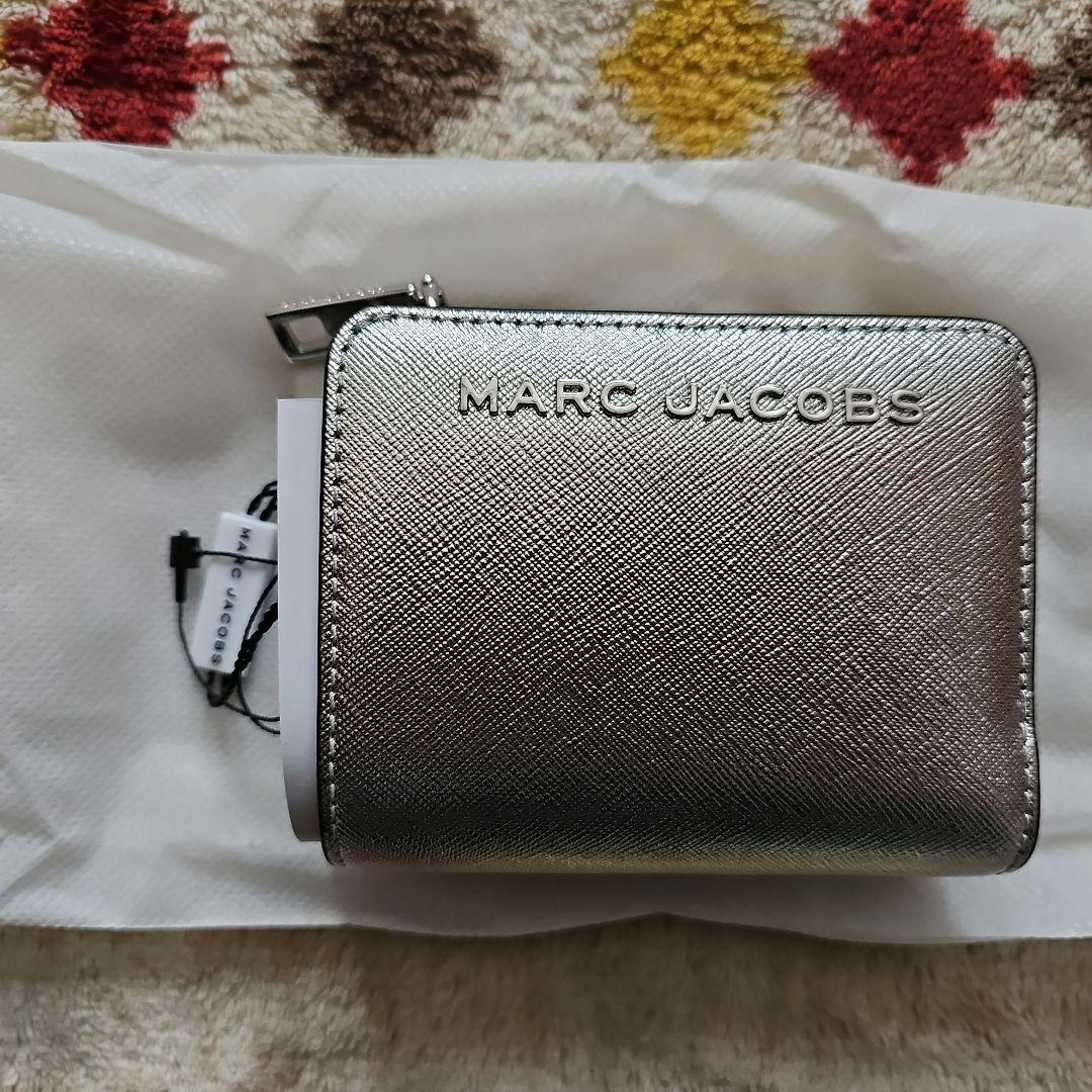 MARC JACOBS シルバー 二つ折り財布