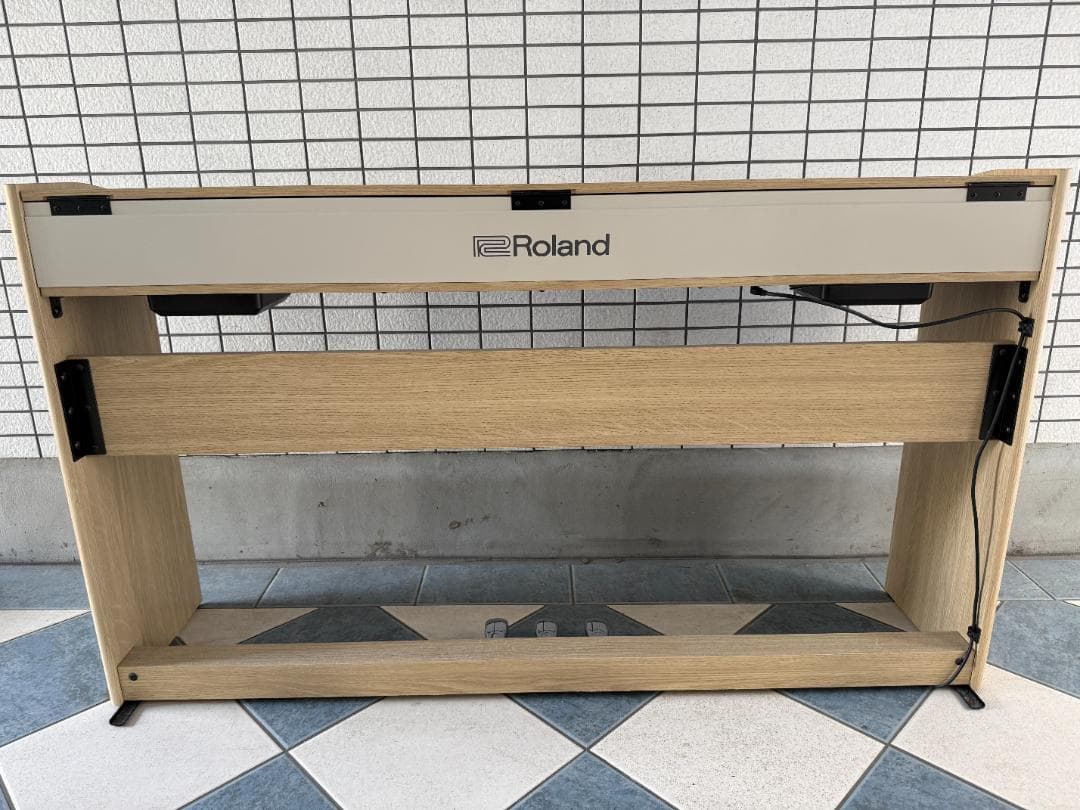 ワンダーさん専用 Roland 電子ピアノ F701-LA 送料椅子込 2022