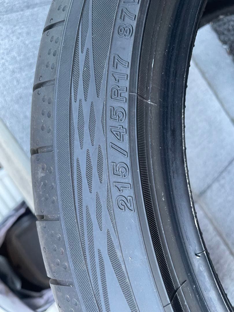 215/45r17ノーマルタイヤ