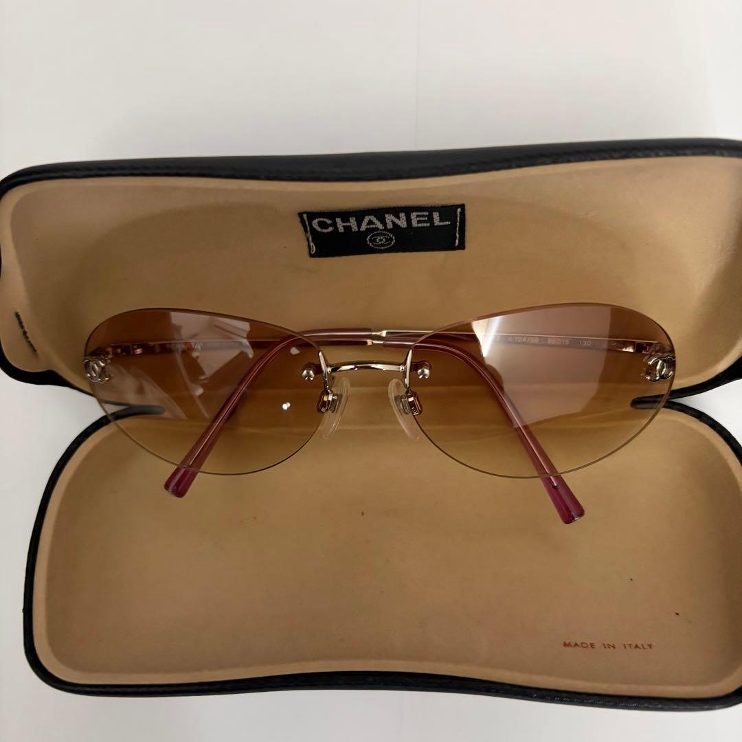 シャネル サングラス パープル 縁無し グラデーション　CHANEL