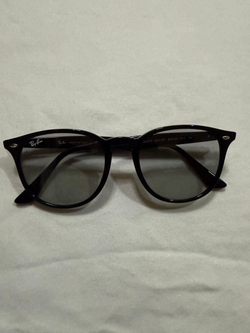 Ray-Ban RB4259-F ブラック　サングラス