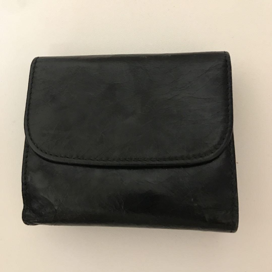 miumiu 三つ折り財布