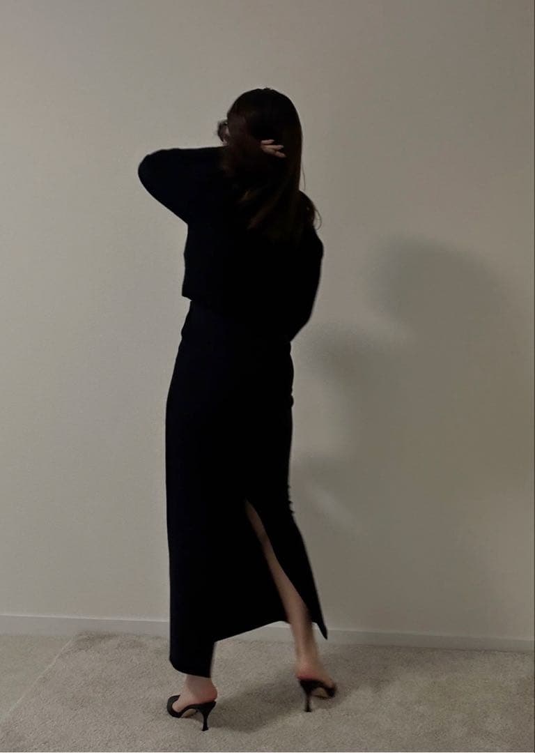 Paloma パロマ　Back Slit ロングスカート　ブラック