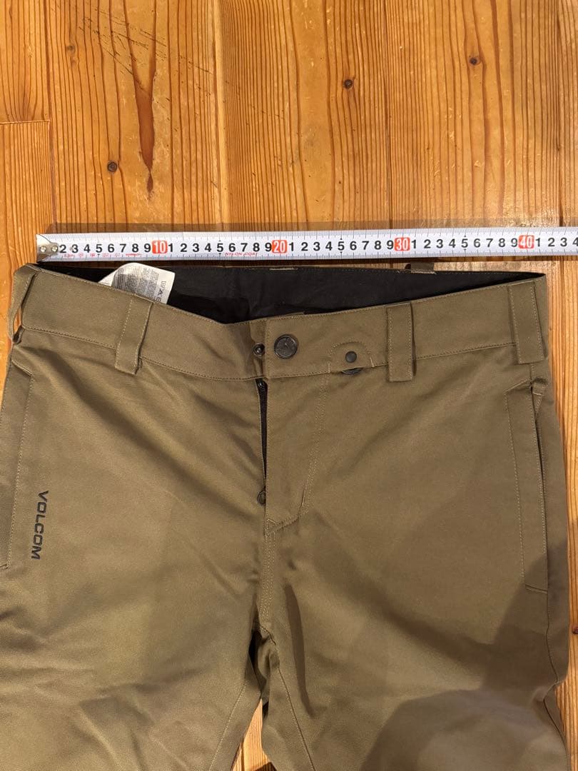 VOLCOM スノーボードウェア サイズS オリーブ