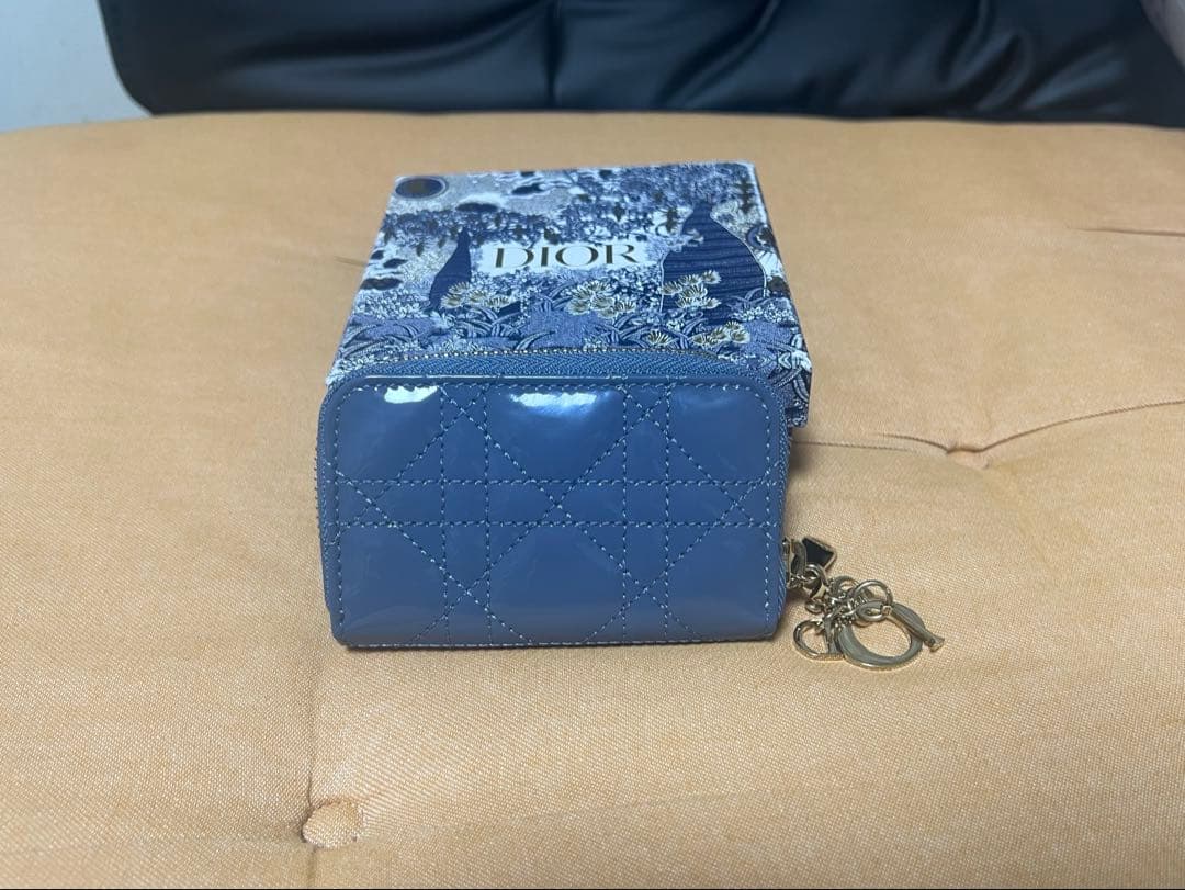 DIOR ディオール カナージュ パテントレザー ケース くすみブルー