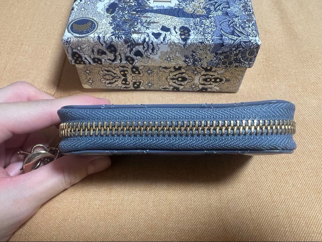DIOR ディオール カナージュ パテントレザー ケース くすみブルー