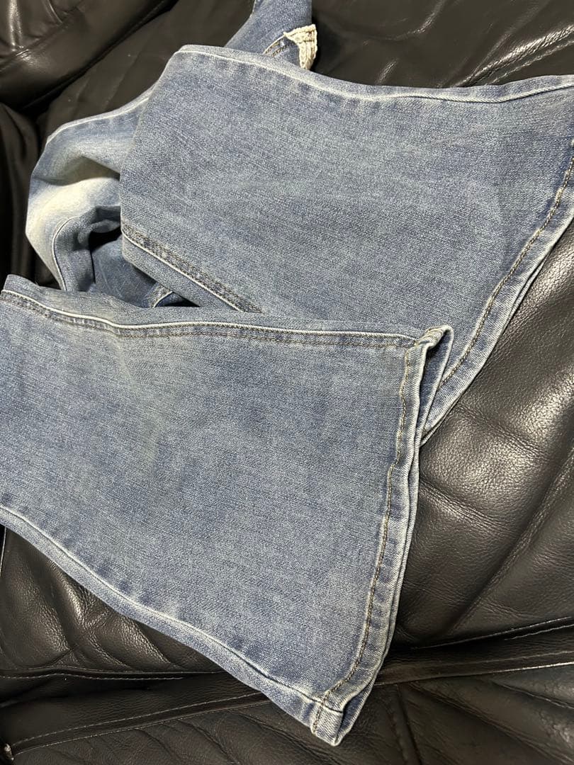 美品 ANDMARY Lacey ribbon heart hip denim