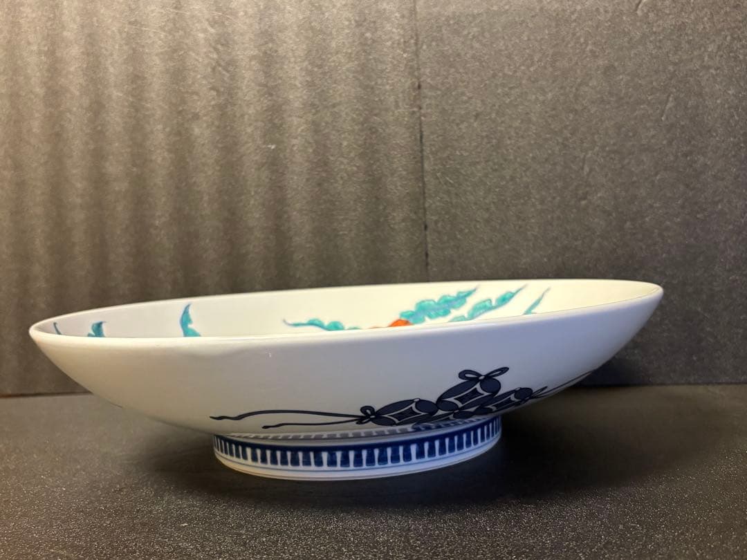 大人気　色鍋島　高台皿　伊万里焼　船津彩雲 彩雲作 飾皿 鍋島焼 色絵芥子文皿写